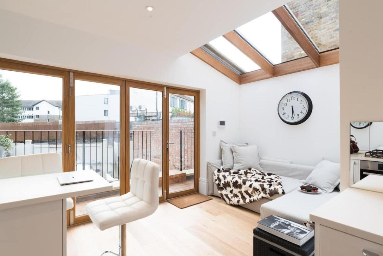 Luxury 2 Bed Apartment With Sw Facing Terrace London Exterior photo